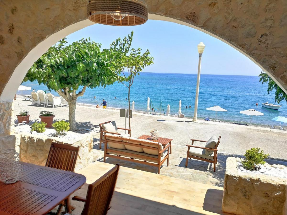 Relax Seaside House By Living In Blue Vila Haraki Exterior foto