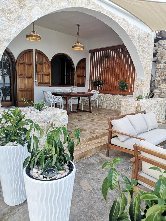 Relax Seaside House By Living In Blue Vila Haraki Exterior foto